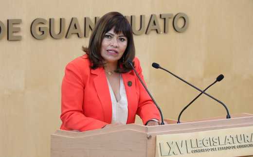 Slide_whatsapp_image_2025-10-16_at_10.38.38_am__1_