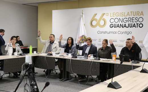 Slide_whatsapp_image_2025-11-18_at_9.41.18_am