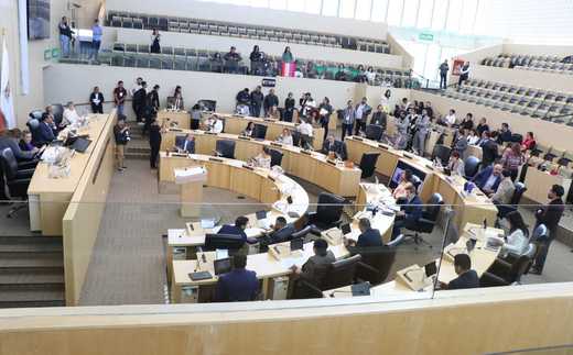 Slide_whatsapp_image_2025-12-04_at_10.31.28_am