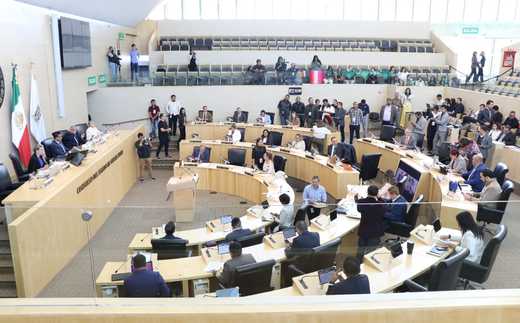 Slide_imagen_de_whatsapp_2025-12-04_a_las_10.29.25_868a7620