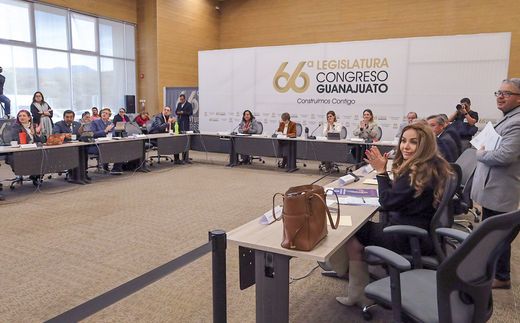 Slide_whatsapp_image_2026-01-15_at_12.44.49_pm__1_