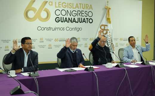 Slide_whatsapp_image_2026-01-15_at_1.19.52_pm