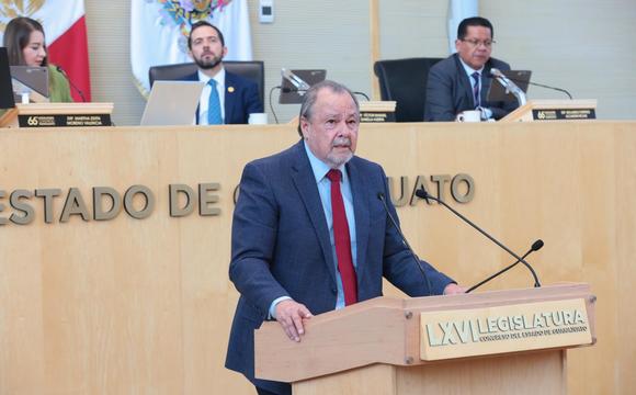 David Martínez presentando: Exhortan a la ASEG a promover procedimientos y denuncias por observaciones no solventadas en la cuenta pública 2024 de León bajo el principio de máxima publicidad