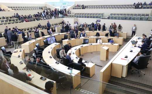 Slide_whatsapp_image_2023-11-23_at_10.56.33