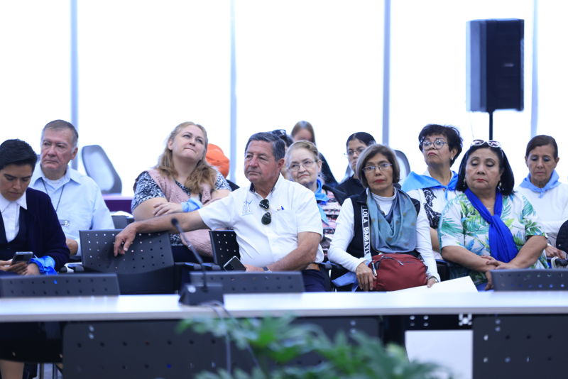 https://congreso-gto.s3.amazonaws.com/uploads/imagen/imagen/100529/pop_6H9A7652.JPG