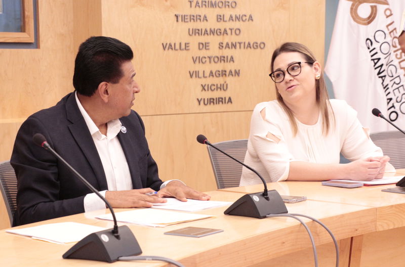 https://congreso-gto.s3.amazonaws.com/uploads/imagen/imagen/100599/pop__MG_1063.JPG