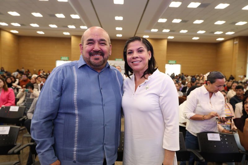 https://congreso-gto.s3.amazonaws.com/uploads/imagen/imagen/100681/pop_0H7A8094.JPG