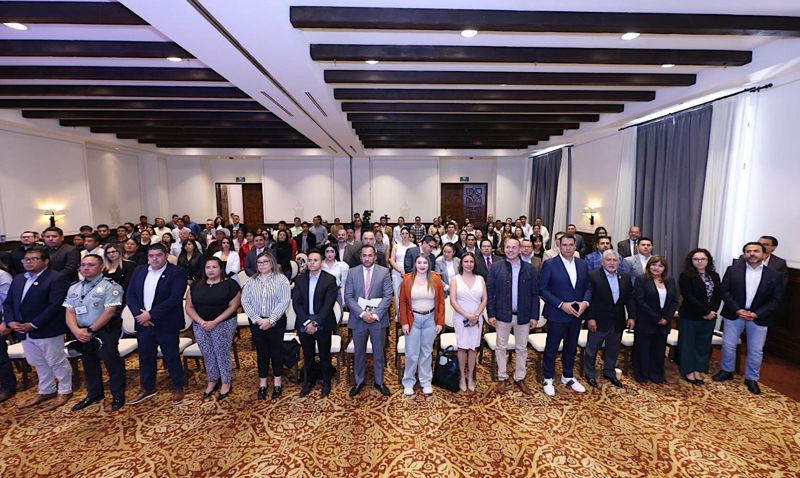 https://congreso-gto.s3.amazonaws.com/uploads/imagen/imagen/101566/pop_2241342e-24ef-4485-826b-d455b7769d45.jpg