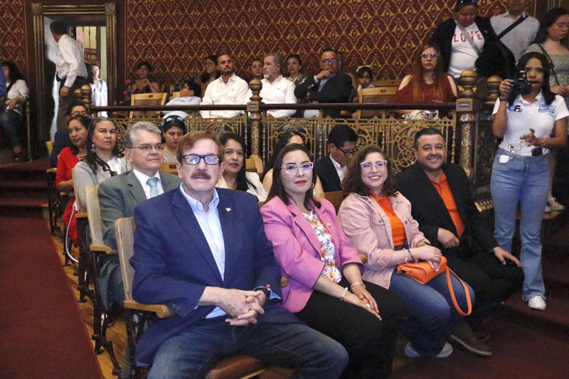 https://congreso-gto.s3.amazonaws.com/uploads/imagen/imagen/101733/pop__MG_2004.JPG