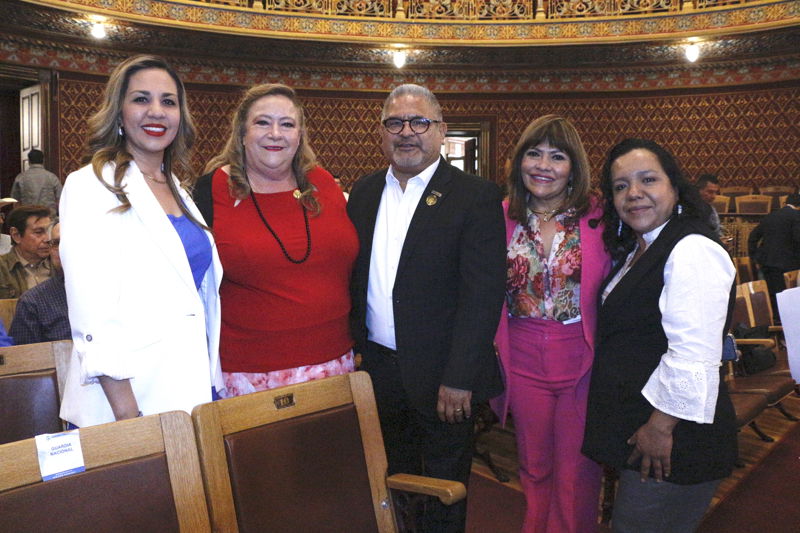https://congreso-gto.s3.amazonaws.com/uploads/imagen/imagen/101736/pop__MG_1884.JPG