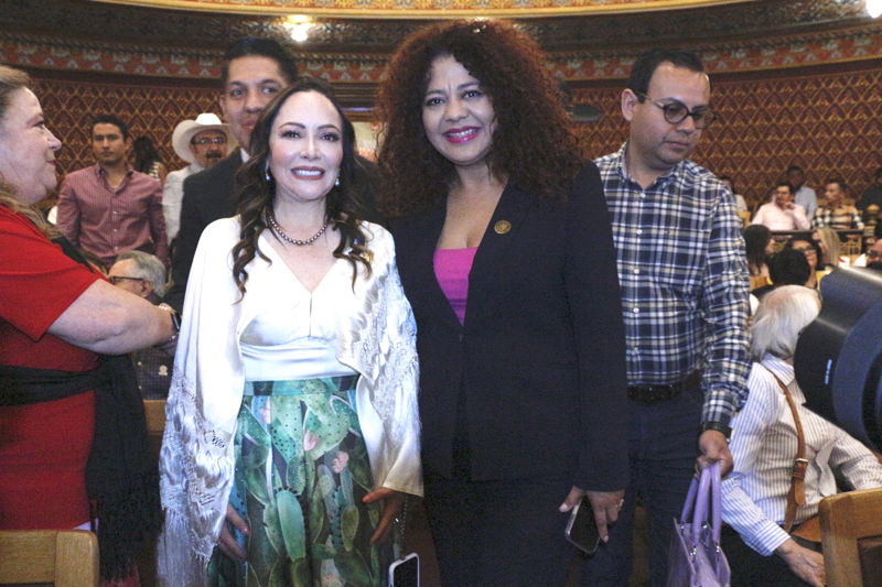 https://congreso-gto.s3.amazonaws.com/uploads/imagen/imagen/101739/pop__MG_1889.JPG