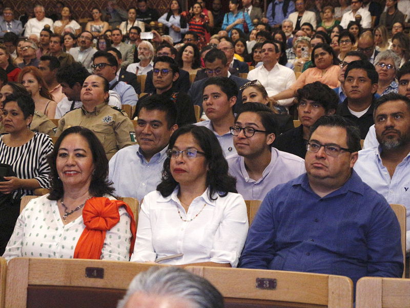 https://congreso-gto.s3.amazonaws.com/uploads/imagen/imagen/101741/pop__MG_1933.JPG