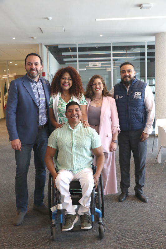 https://congreso-gto.s3.amazonaws.com/uploads/imagen/imagen/101760/pop_7A4A9653.JPG