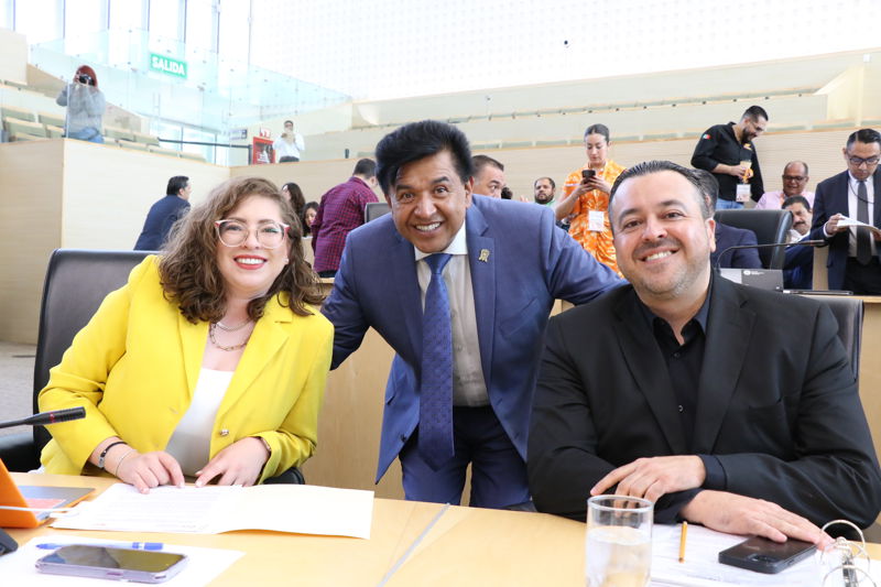 https://congreso-gto.s3.amazonaws.com/uploads/imagen/imagen/101781/pop_7A4A9769.JPG