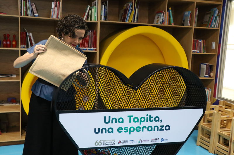 https://congreso-gto.s3.amazonaws.com/uploads/imagen/imagen/101845/pop_7A4A0126.JPG