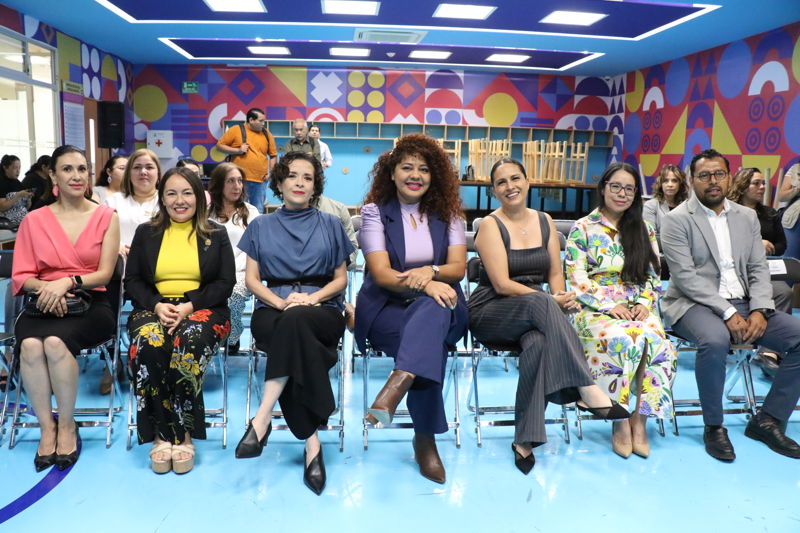 https://congreso-gto.s3.amazonaws.com/uploads/imagen/imagen/101846/pop_7A4A0106.JPG