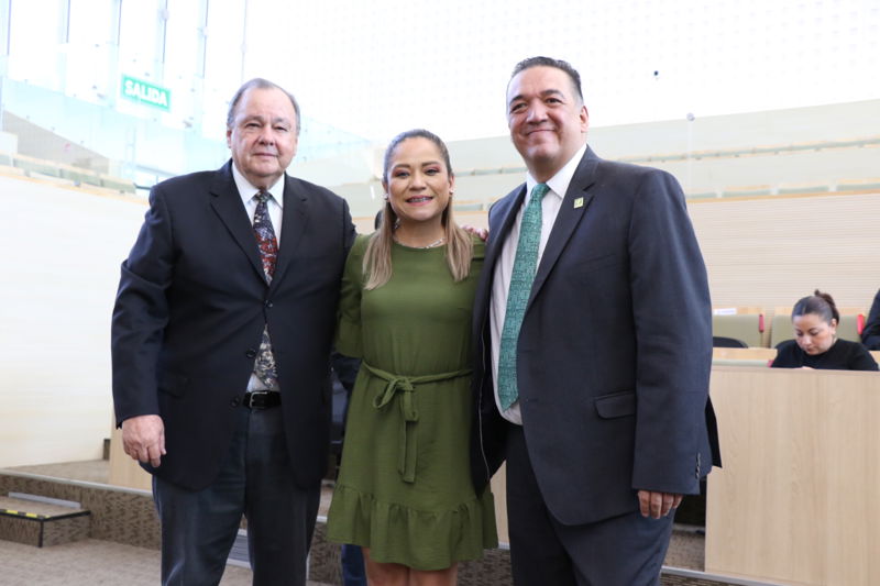 https://congreso-gto.s3.amazonaws.com/uploads/imagen/imagen/101909/pop_7A4A0373.JPG