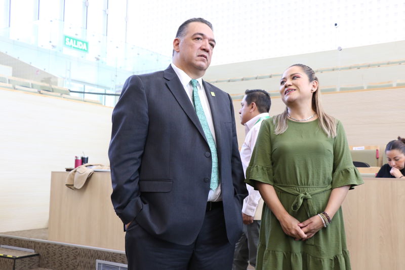 https://congreso-gto.s3.amazonaws.com/uploads/imagen/imagen/101911/pop_7A4A0371.JPG