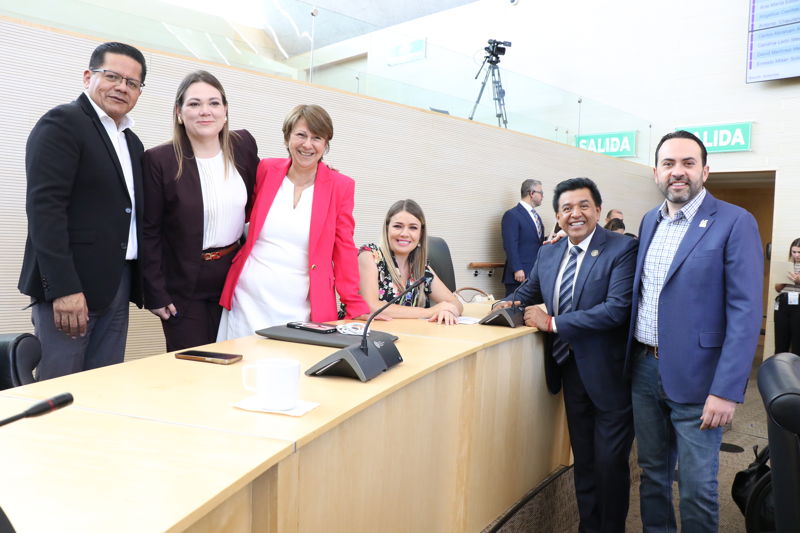 https://congreso-gto.s3.amazonaws.com/uploads/imagen/imagen/101921/pop_7A4A0376.JPG