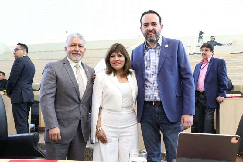 https://congreso-gto.s3.amazonaws.com/uploads/imagen/imagen/101922/pop_7A4A0387.JPG