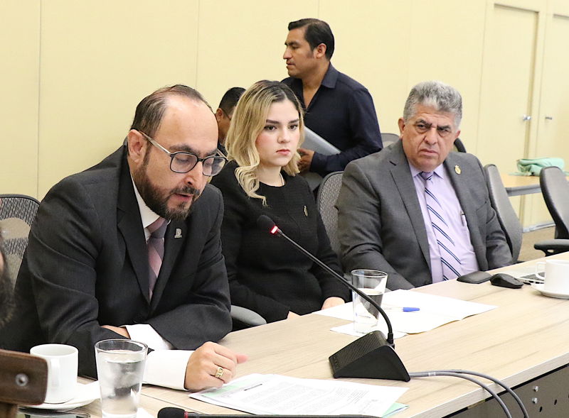 https://congreso-gto.s3.amazonaws.com/uploads/imagen/imagen/102026/pop_7A4A1005.JPG