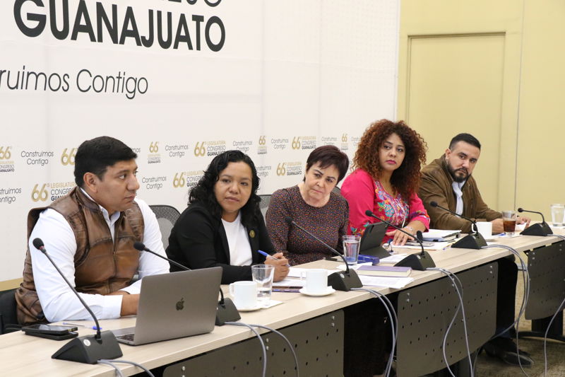 https://congreso-gto.s3.amazonaws.com/uploads/imagen/imagen/102033/pop_7A4A1019.JPG