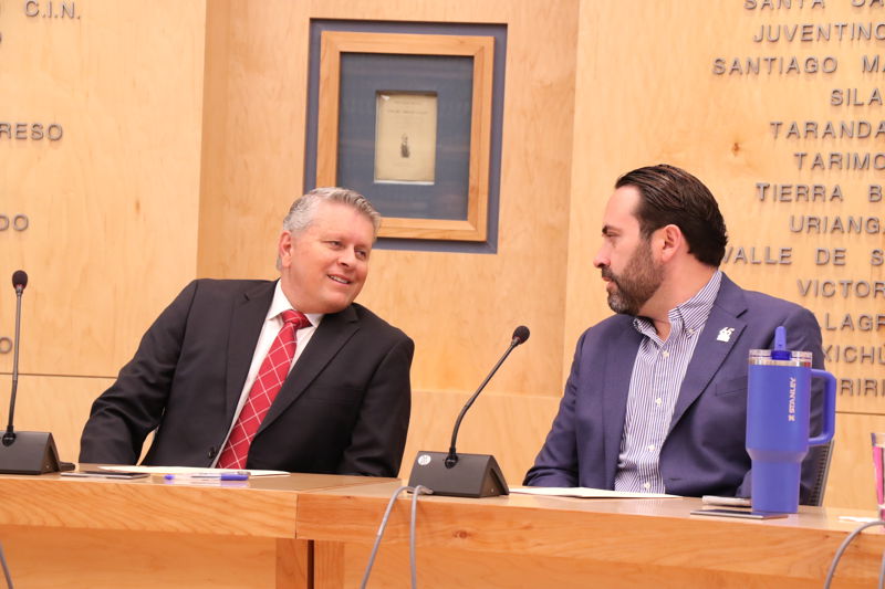 https://congreso-gto.s3.amazonaws.com/uploads/imagen/imagen/102041/pop_7A4A1032.JPG