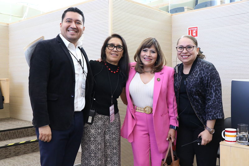 https://congreso-gto.s3.amazonaws.com/uploads/imagen/imagen/102064/pop_7A4A1095.JPG