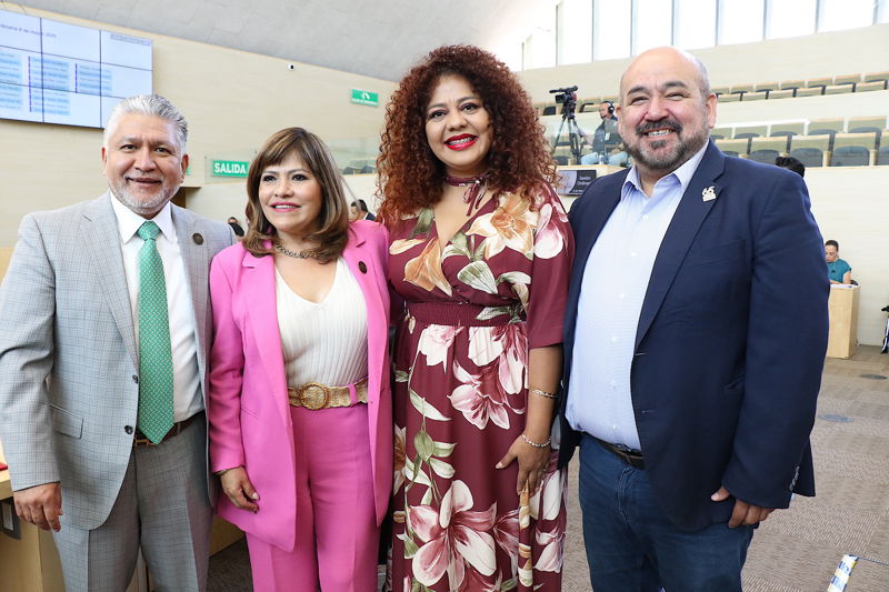 https://congreso-gto.s3.amazonaws.com/uploads/imagen/imagen/102067/pop_7A4A1116.JPG
