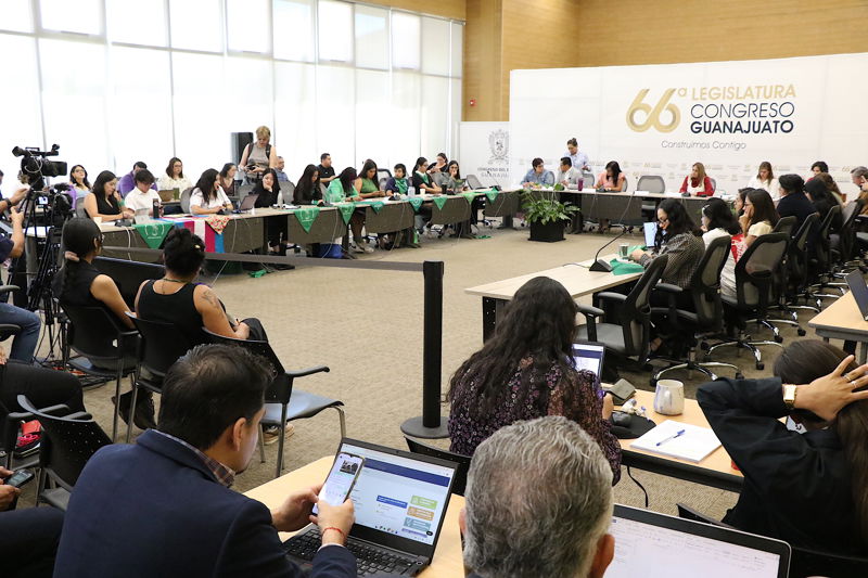 https://congreso-gto.s3.amazonaws.com/uploads/imagen/imagen/102176/pop_7A4A2013.JPG