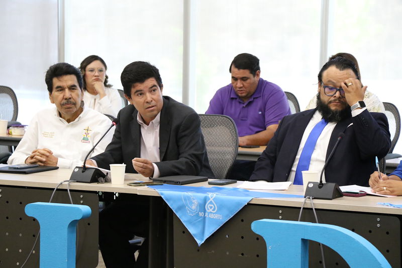 https://congreso-gto.s3.amazonaws.com/uploads/imagen/imagen/102209/pop_7A4A2112.JPG