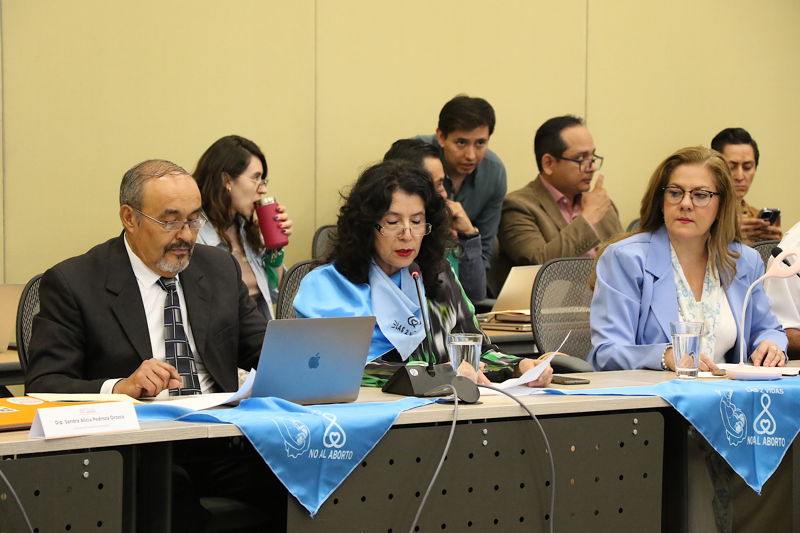 https://congreso-gto.s3.amazonaws.com/uploads/imagen/imagen/102216/pop_7A4A2123.JPG