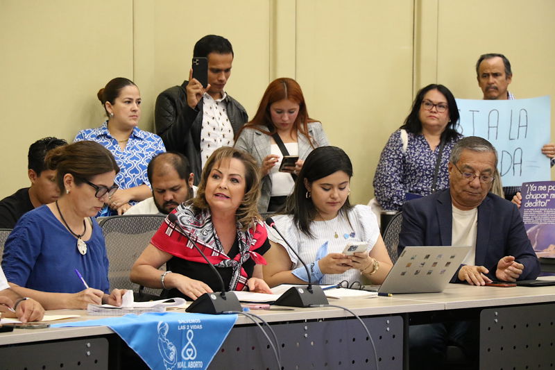 https://congreso-gto.s3.amazonaws.com/uploads/imagen/imagen/102222/pop_7A4A2140.JPG