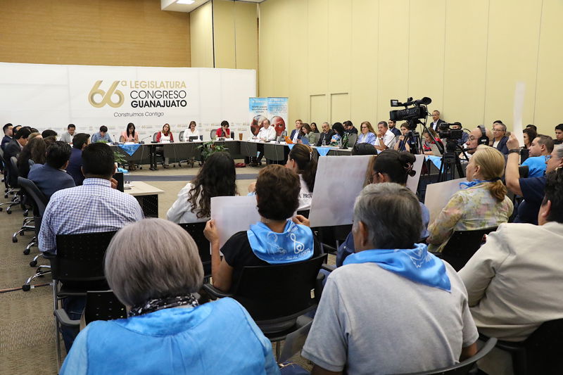 https://congreso-gto.s3.amazonaws.com/uploads/imagen/imagen/102224/pop_7A4A2212.JPG