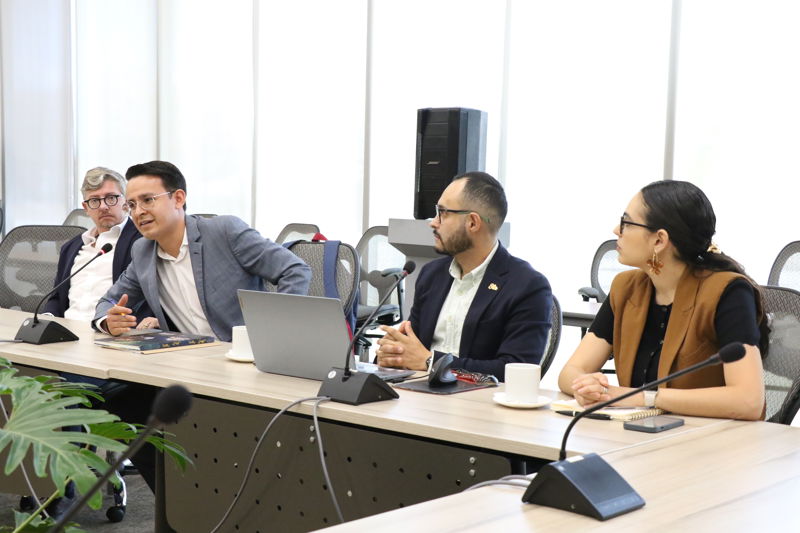 https://congreso-gto.s3.amazonaws.com/uploads/imagen/imagen/102260/pop_7A4A2369.JPG