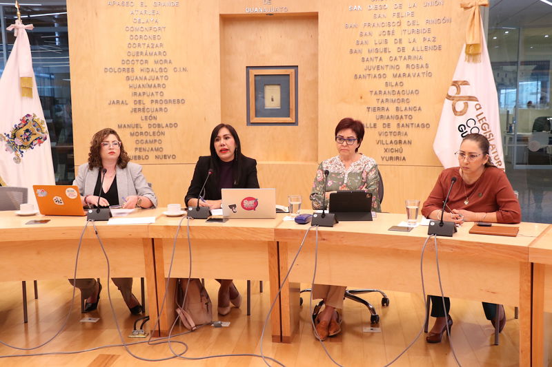 https://congreso-gto.s3.amazonaws.com/uploads/imagen/imagen/102282/pop_7A4A2432.JPG