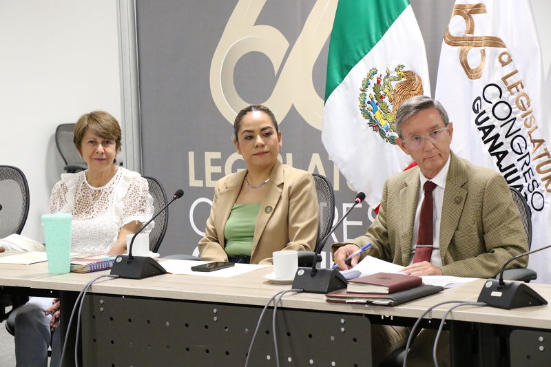 https://congreso-gto.s3.amazonaws.com/uploads/imagen/imagen/102498/pop_7A4A3308.JPG