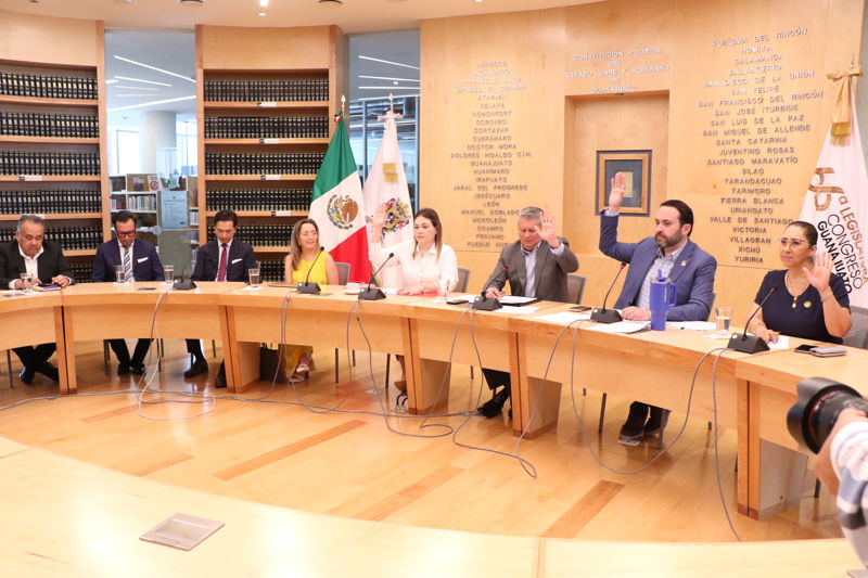 https://congreso-gto.s3.amazonaws.com/uploads/imagen/imagen/102513/pop_7A4A3391.JPG