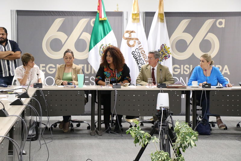 https://congreso-gto.s3.amazonaws.com/uploads/imagen/imagen/102540/pop_7A4A3466.JPG