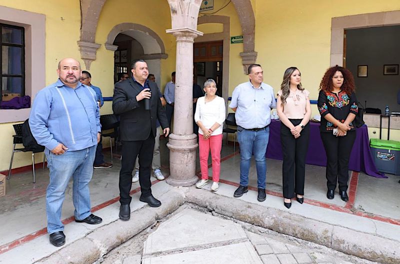 https://congreso-gto.s3.amazonaws.com/uploads/imagen/imagen/102556/pop_a7323111-8212-43cf-9674-d8bac6665f4e.jpg