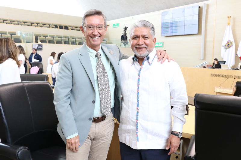 https://congreso-gto.s3.amazonaws.com/uploads/imagen/imagen/102587/pop_7A4A3634.JPG