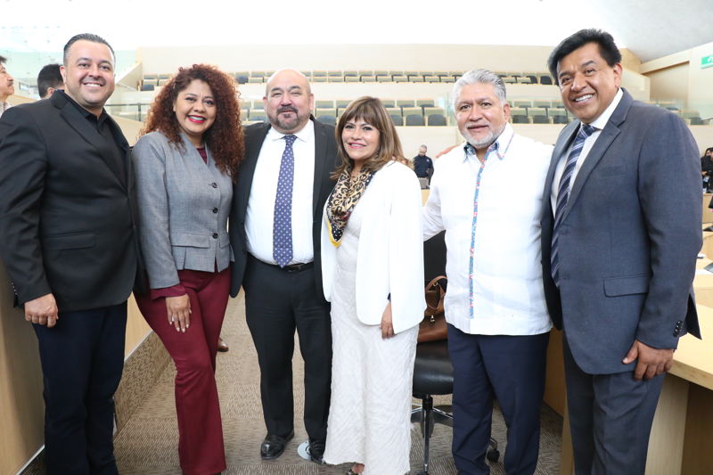https://congreso-gto.s3.amazonaws.com/uploads/imagen/imagen/102595/pop_7A4A3633.JPG