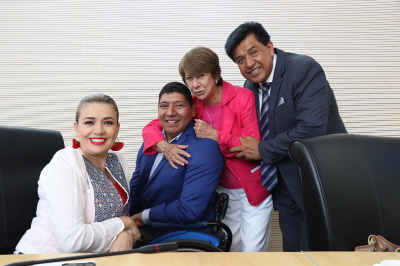 https://congreso-gto.s3.amazonaws.com/uploads/imagen/imagen/102601/pop_7A4A3701.JPG