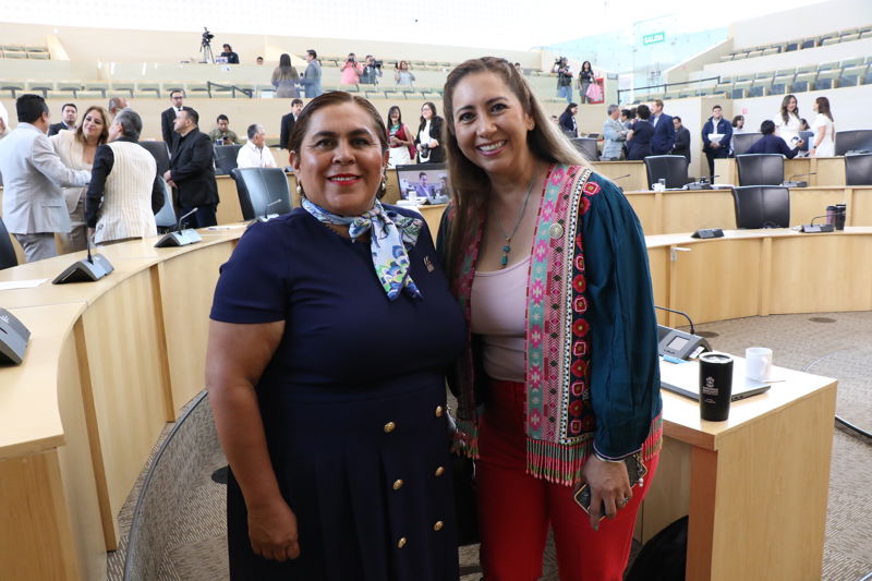 https://congreso-gto.s3.amazonaws.com/uploads/imagen/imagen/102603/pop_7A4A3644.JPG