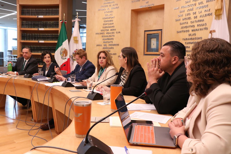 https://congreso-gto.s3.amazonaws.com/uploads/imagen/imagen/102672/pop_7A4A4195.JPG