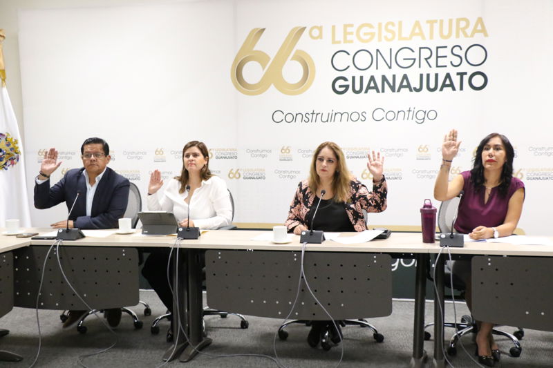 https://congreso-gto.s3.amazonaws.com/uploads/imagen/imagen/102681/pop_7A4A4237.JPG