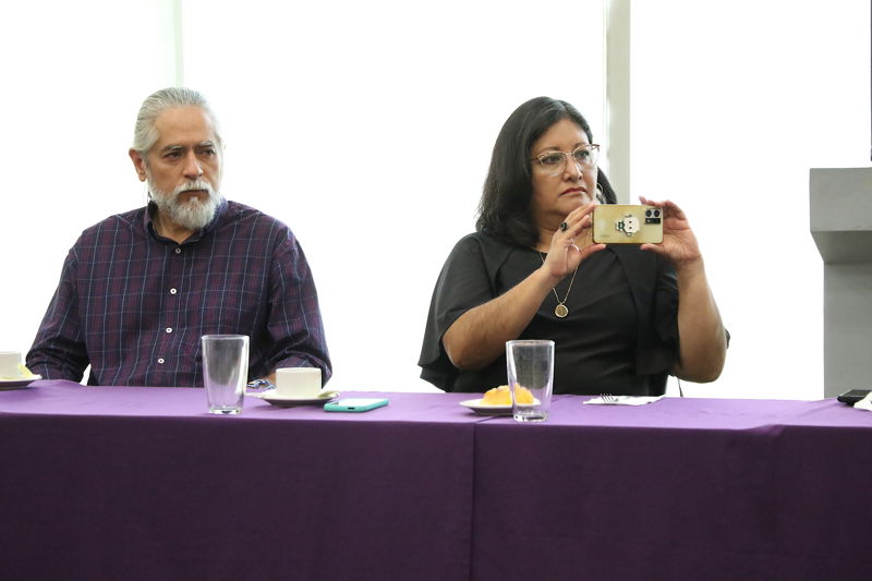 https://congreso-gto.s3.amazonaws.com/uploads/imagen/imagen/103384/pop_7A4A7849.JPG