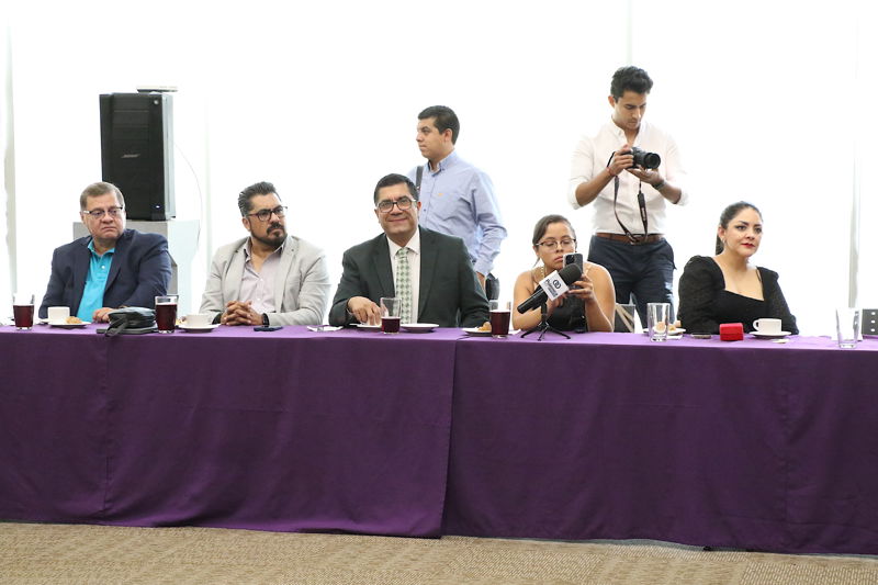 https://congreso-gto.s3.amazonaws.com/uploads/imagen/imagen/103385/pop_7A4A7847.JPG