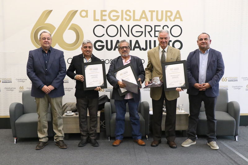 https://congreso-gto.s3.amazonaws.com/uploads/imagen/imagen/103835/pop_7A4A0245.JPG