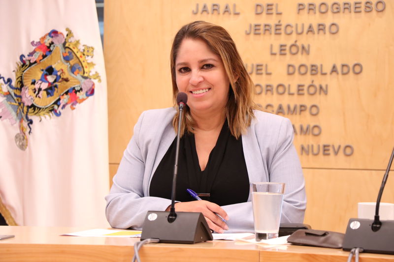 https://congreso-gto.s3.amazonaws.com/uploads/imagen/imagen/104320/pop_7A4A0856.JPG